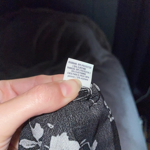 AE Headband/Scarf - black floral - Picture 5 of 6